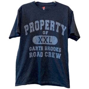 Men’s Hanes Property Of Garth Brooks Road Crew COUNTRY Western T-shirt​​​​​​​​​​